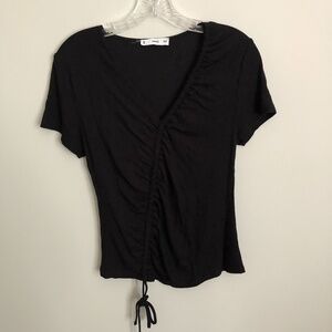 Adjustable Ruched Black Ribbed T-Shirt